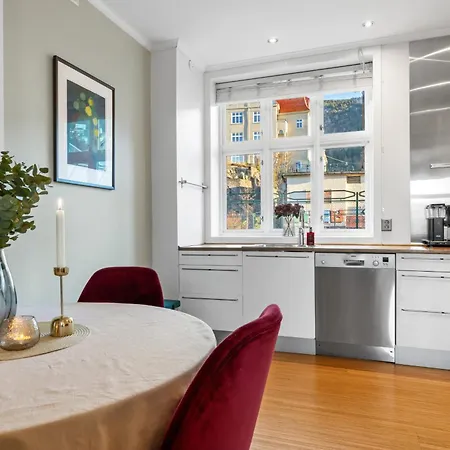 Apartment Sentral Og Stilfull Bergen